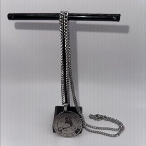 Silvertone Chain Necklace with Round  Lee zodiac Pendant